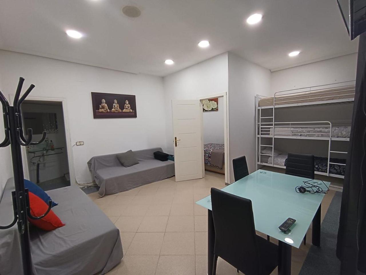Hotel Parsa Residencial House Madrid Esterno foto