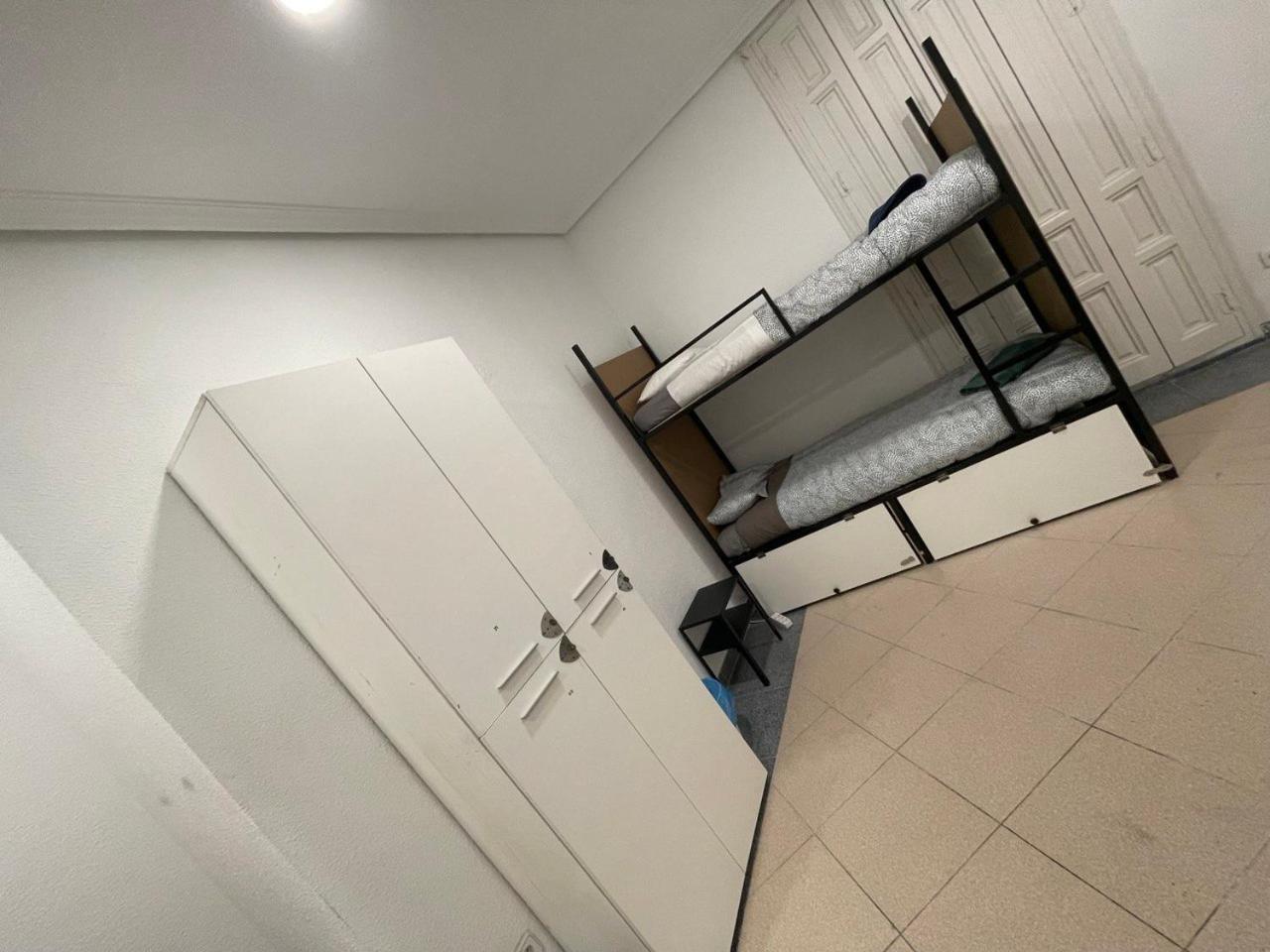 Hotel Parsa Residencial House Madrid Esterno foto