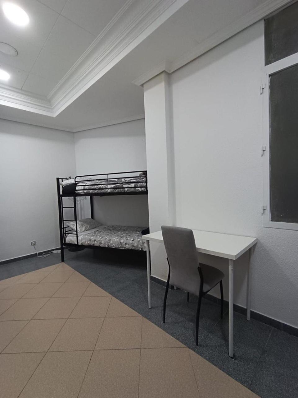 Hotel Parsa Residencial House Madrid Esterno foto