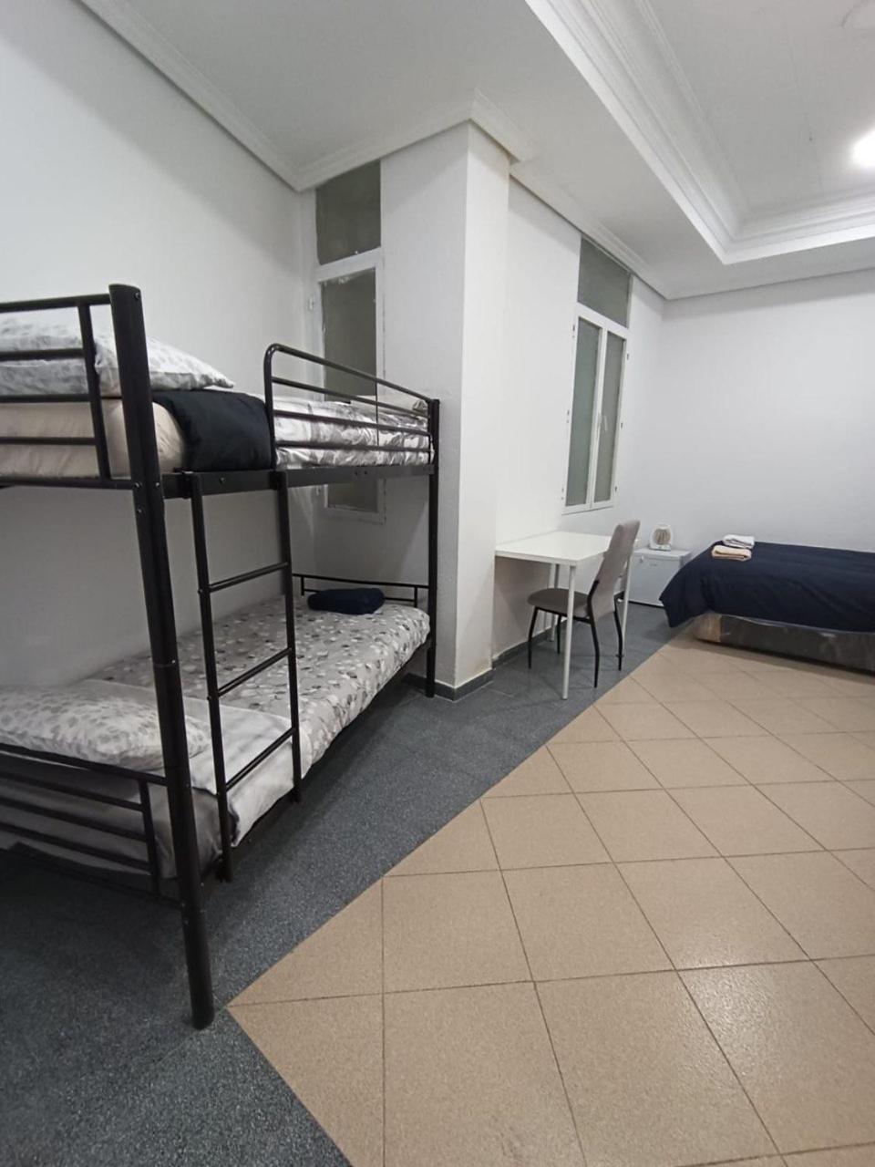 Hotel Parsa Residencial House Madrid Esterno foto