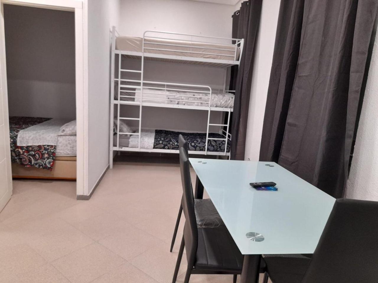 Hotel Parsa Residencial House Madrid Esterno foto