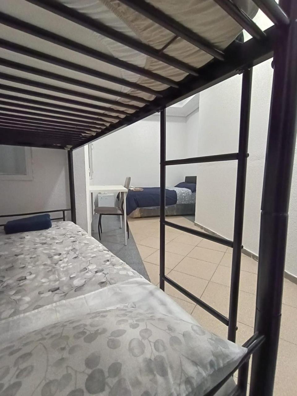 Hotel Parsa Residencial House Madrid Esterno foto