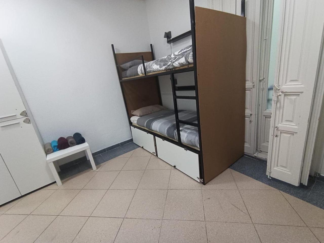 Hotel Parsa Residencial House Madrid Esterno foto
